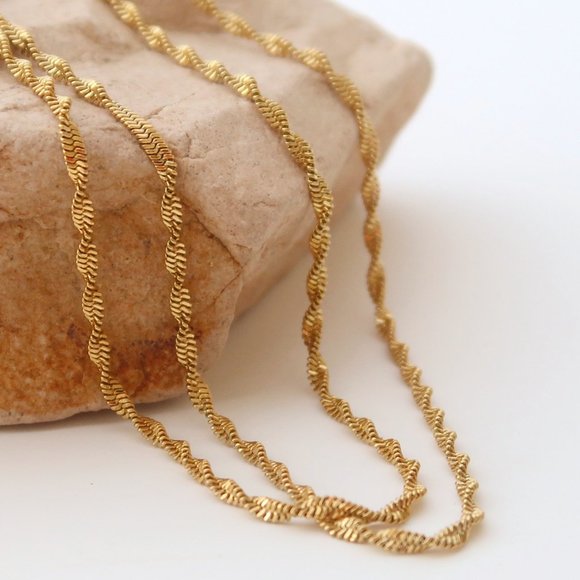 Jewelry - NEW 18K Gold Plated Braided Twisted Chain Necklace